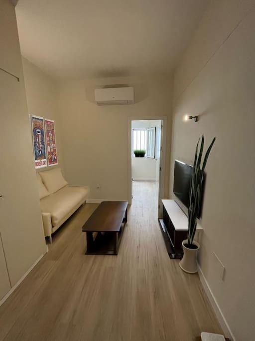 Cozy Apt 1Hab Para 4Pax En La Plaza De Chueca Madrid Kültér fotó